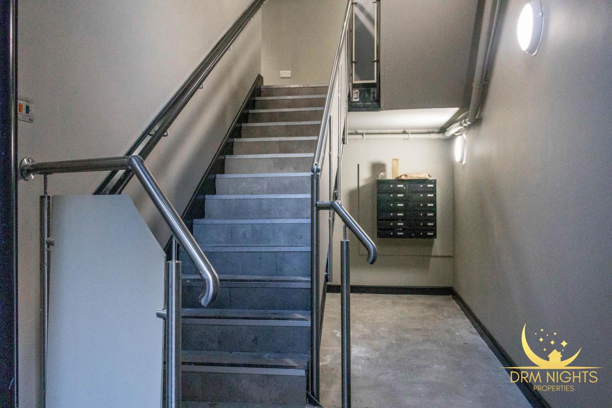 Modern 1-Bedroom Apartment In Leeds City Centre Sleeps 2 Central Station Bagian luar foto